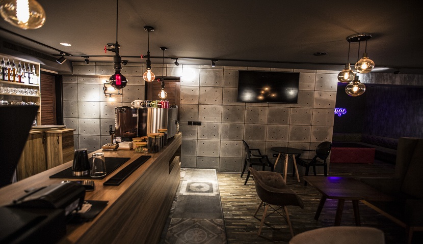 Lava Cafe Tehran, Sadr Stone Exposed Concrete Tiles